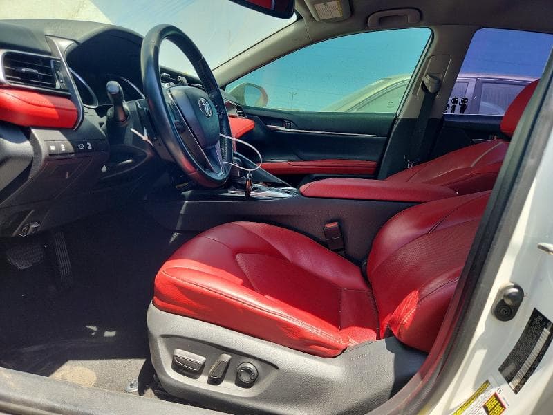 2020 TOYOTA CAMRY XSE 7