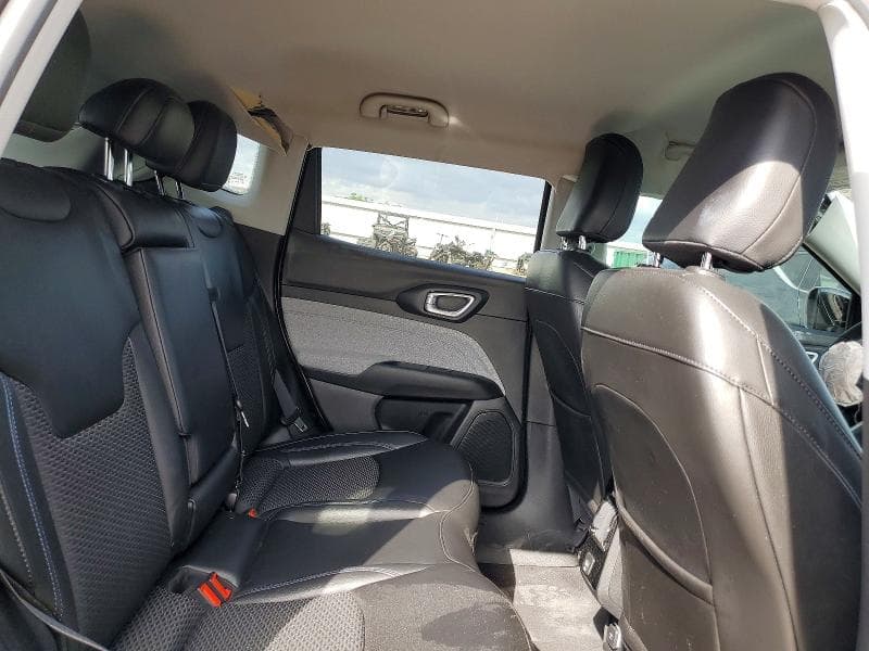 2022 JEEP COMPASS LATITUDE 11