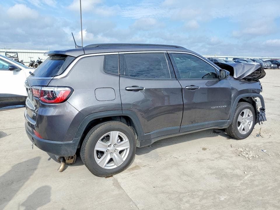 2022 JEEP COMPASS LATITUDE 3