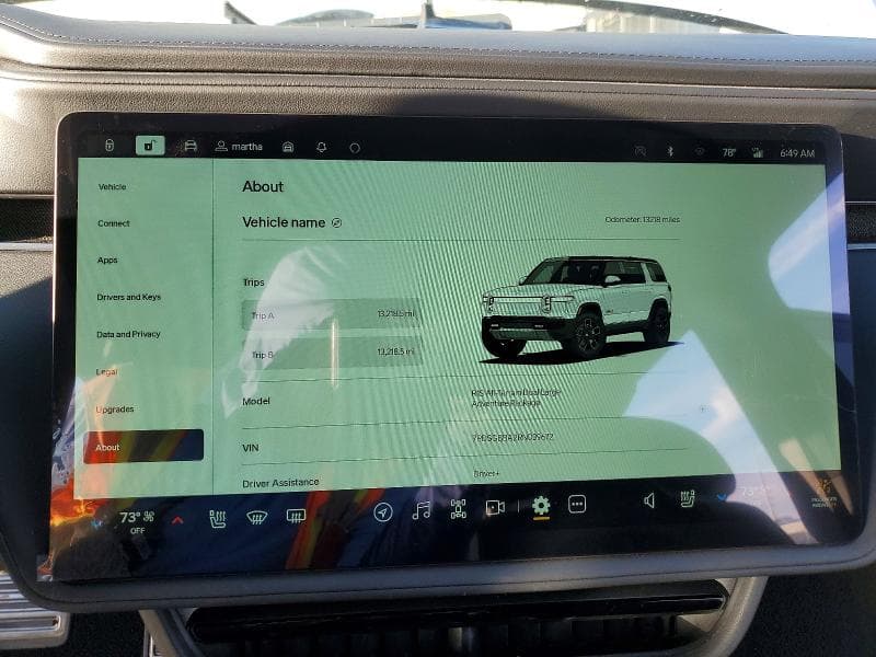 2024 RIVIAN R1S ADVENTURE 9