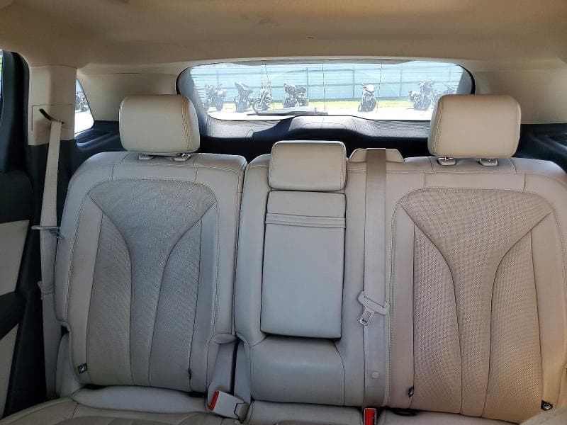 2019 LINCOLN NAUTILUS RESERVE 10