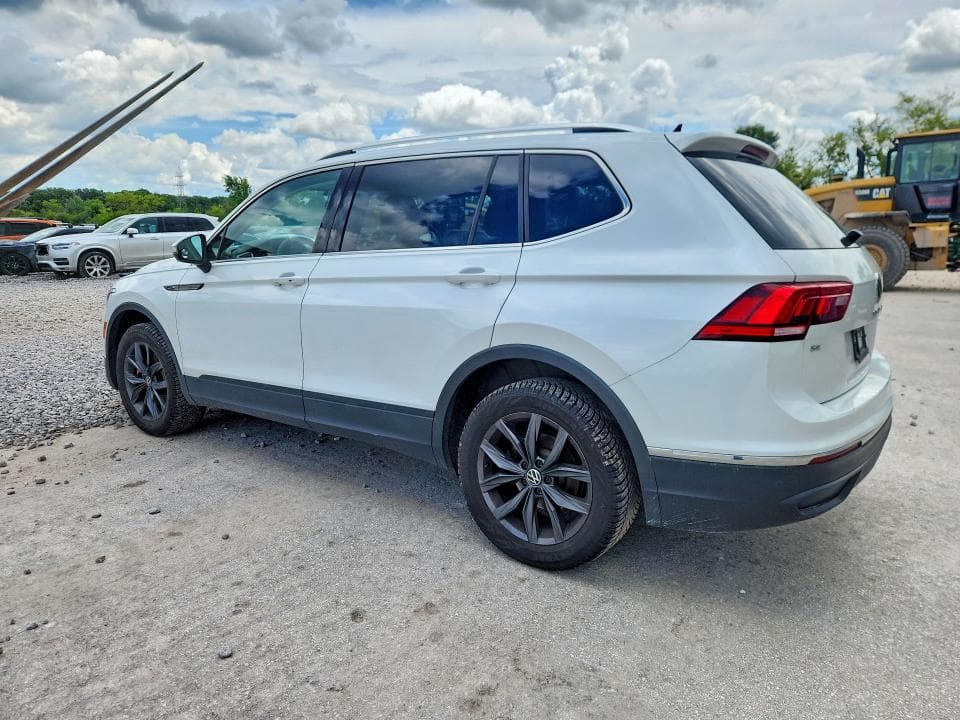 2023 VOLKSWAGEN TIGUAN SE 2