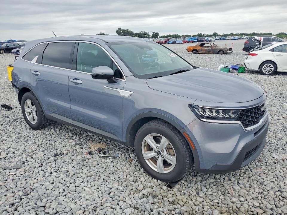 2023 KIA SORENTO LX 4