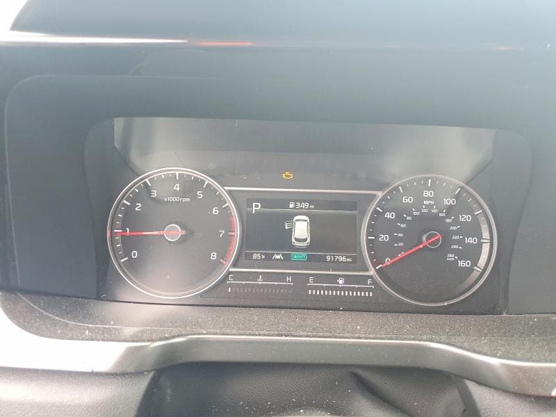2023 KIA SORENTO LX 9