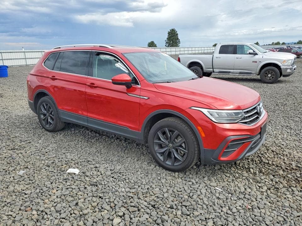 2022 VOLKSWAGEN TIGUAN SE 4