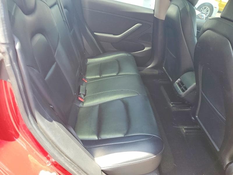 2018 TESLA MODEL 3 10