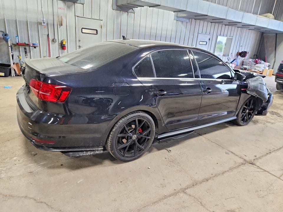 2017 VOLKSWAGEN JETTA GLI 3