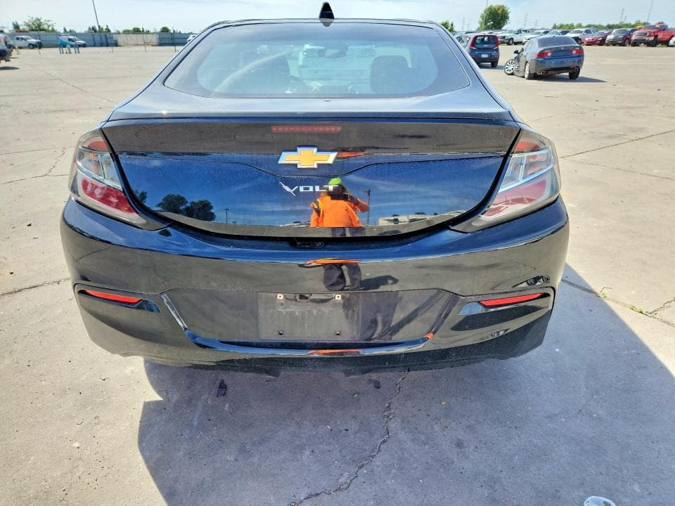 2017 CHEVROLET VOLT LT 6