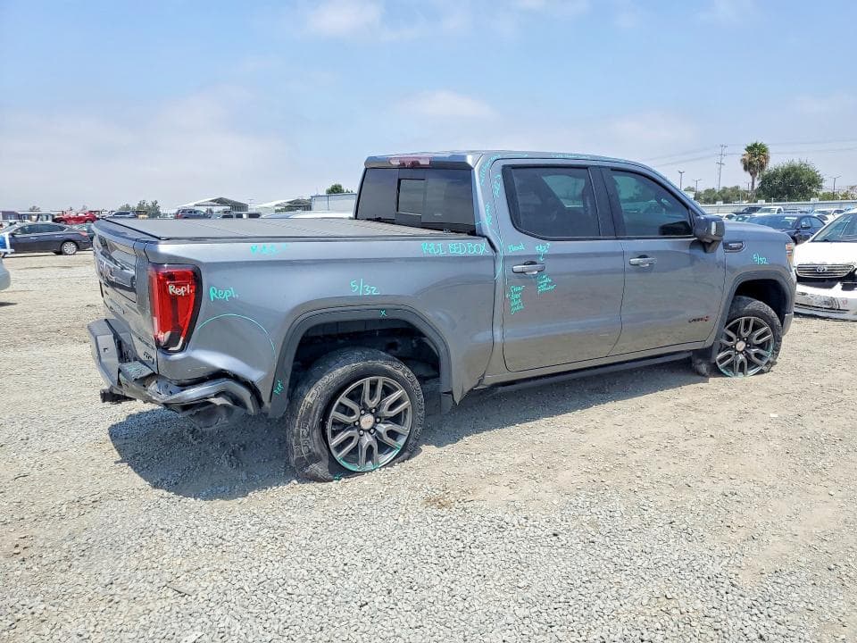 2021 GMC SIERRA K1500 AT4 3