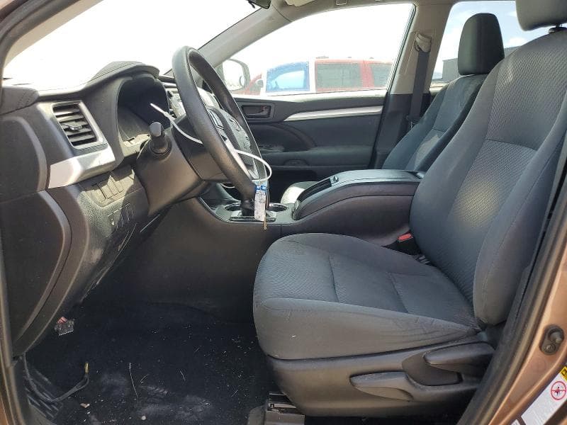 2019 TOYOTA HIGHLANDER LE LE 7