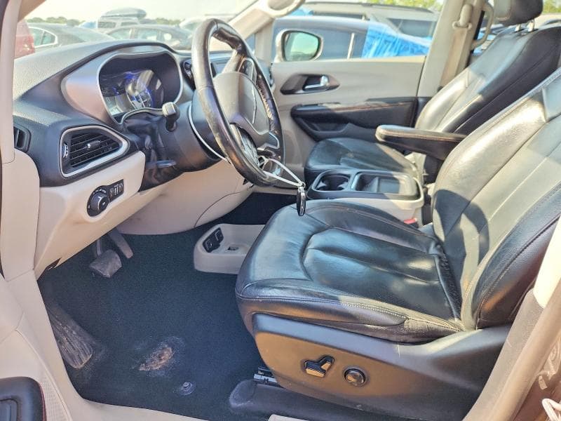 2020 CHRYSLER PACIFICA TOURING L 7