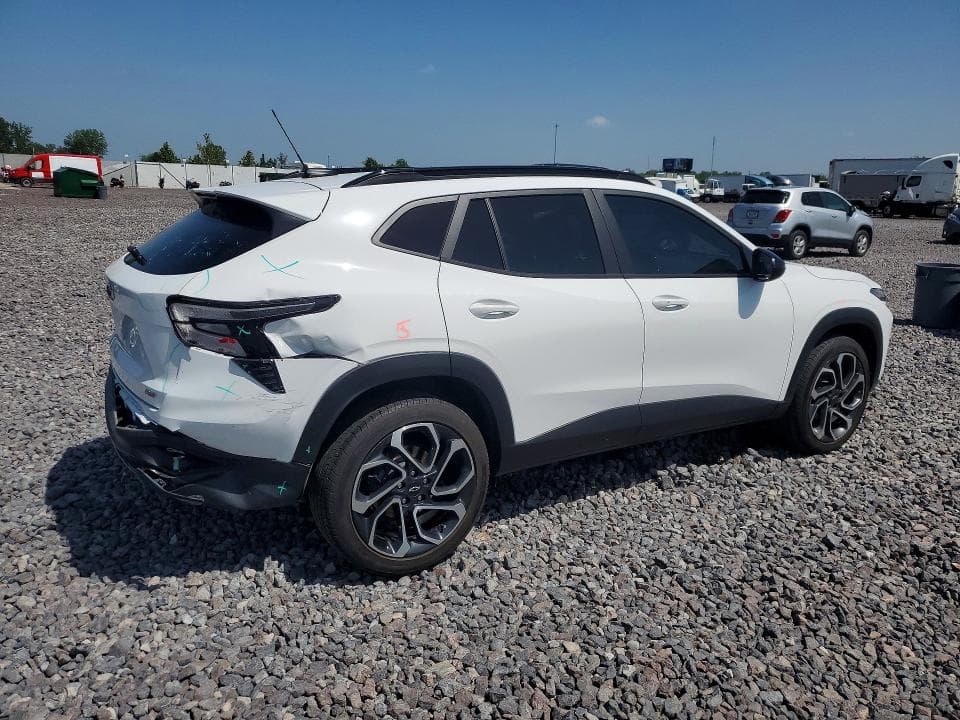 2025 CHEVROLET TRAX 2RS 3