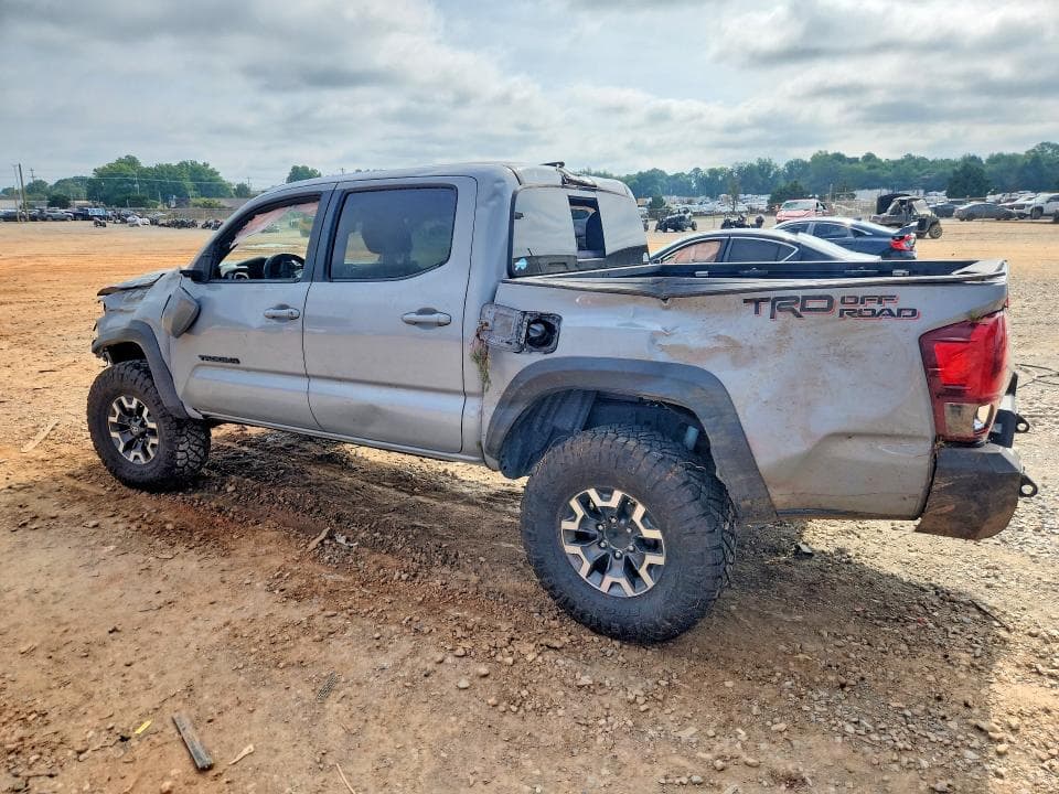 2018 TOYOTA TACOMA TRD OFF-ROAD 2