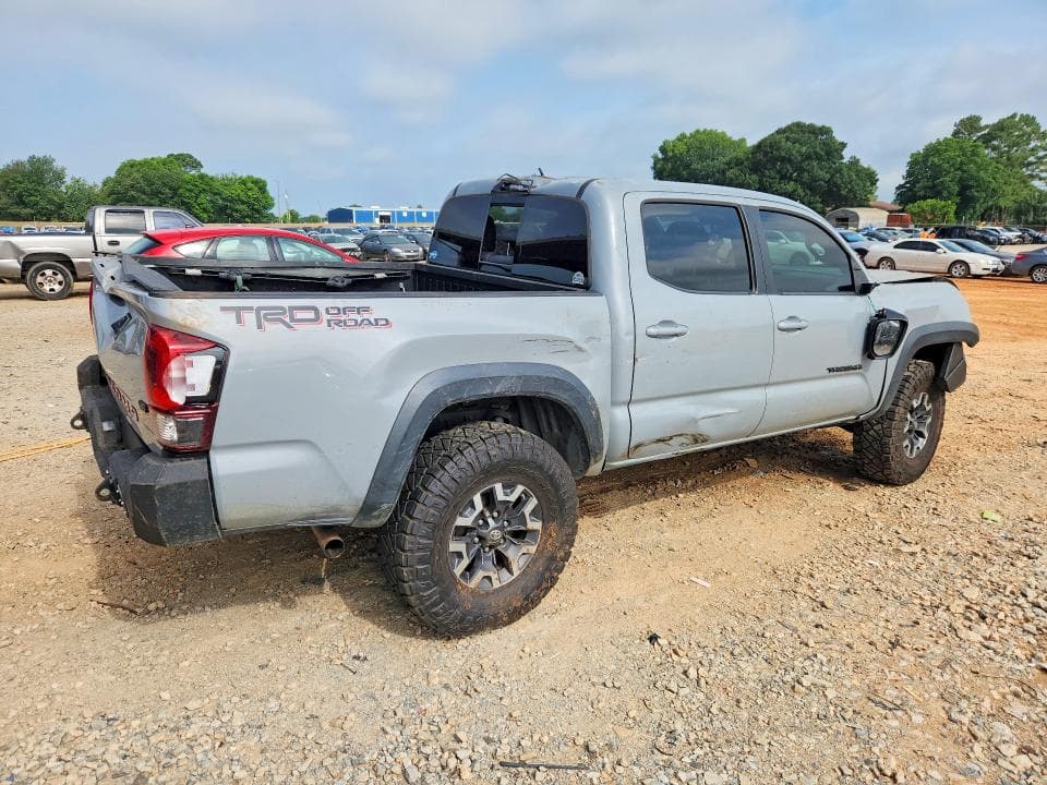 2018 TOYOTA TACOMA TRD OFF-ROAD 3