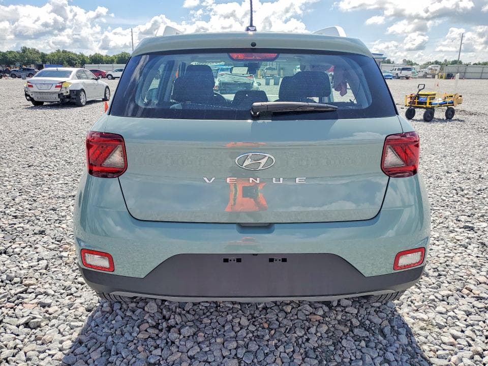 2026 HYUNDAI VENUE SEL 6