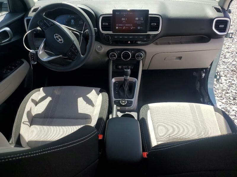 2026 HYUNDAI VENUE SEL 8