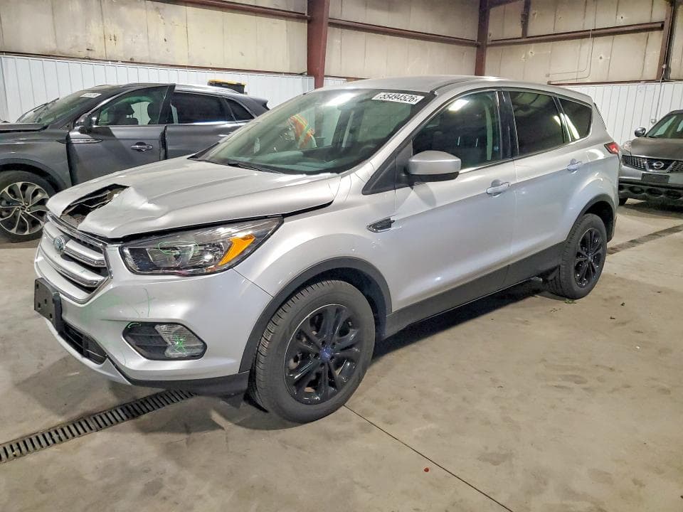 2017 FORD ESCAPE SE - 1