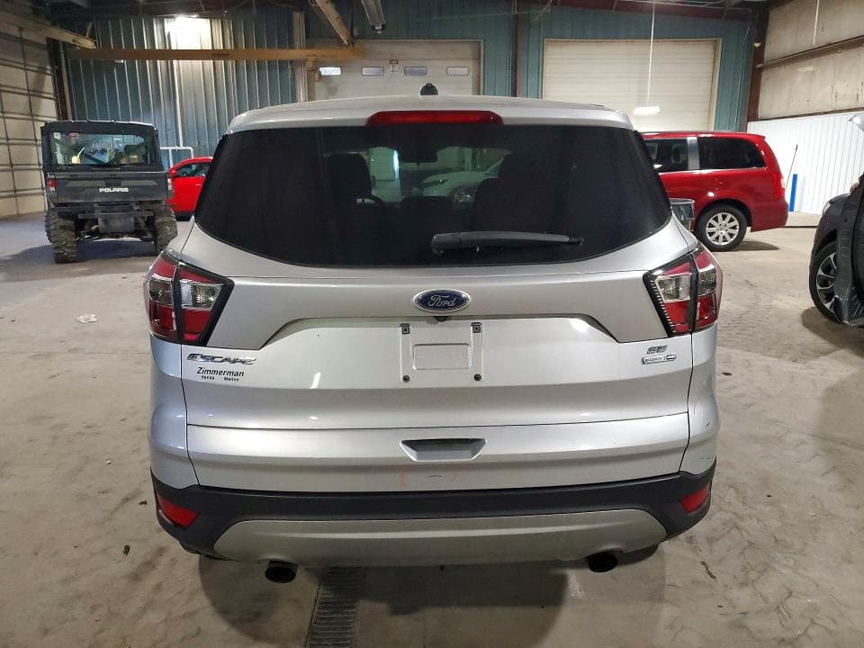 2017 FORD ESCAPE SE 6