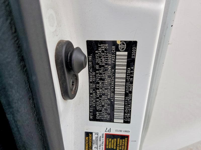 2017 TOYOTA CAMRY SE SE 12