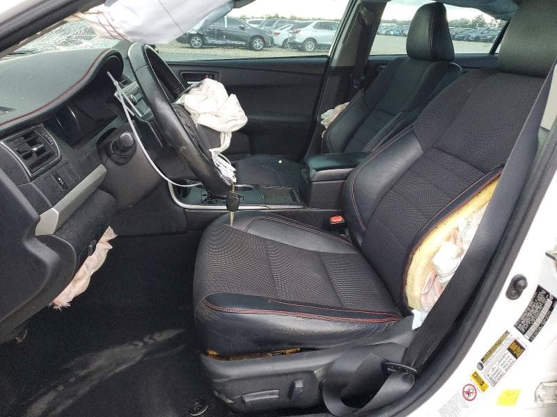 2017 TOYOTA CAMRY SE SE 7