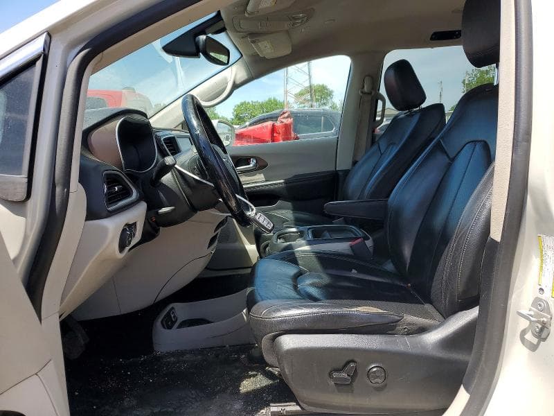 2019 CHRYSLER PACIFICA TOURING L TOURING L 7