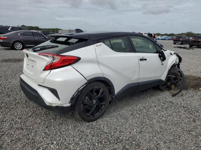2022 TOYOTA C-HR NIGHTSHADE 3