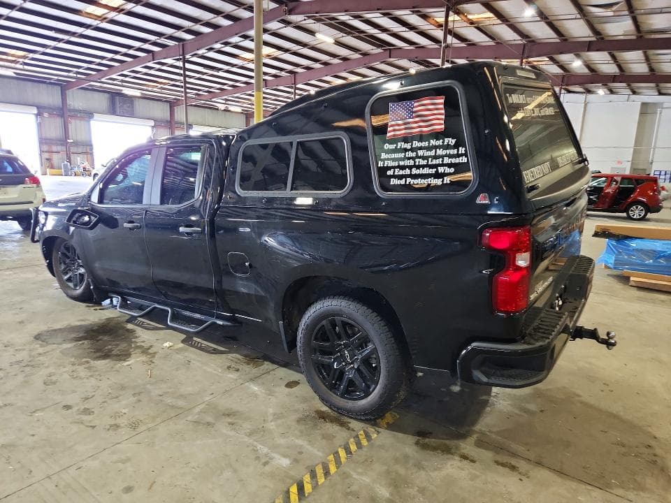2024 CHEVROLET SILVERADO C1500 CUSTOM 2