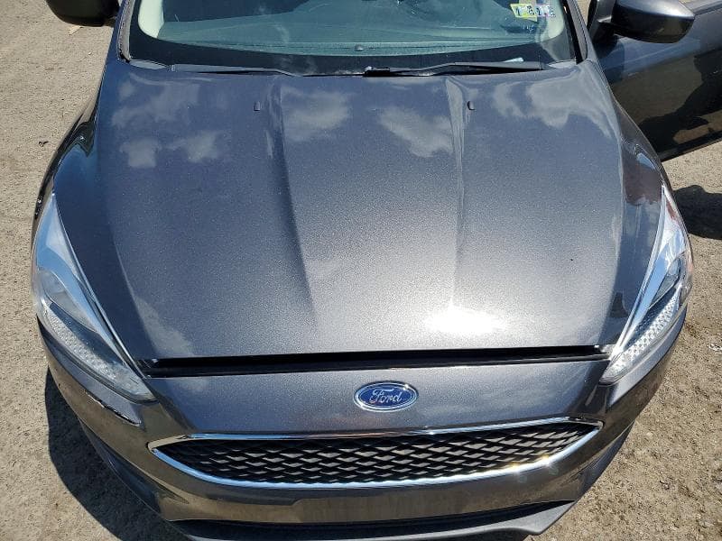 2018 FORD FOCUS SE 11