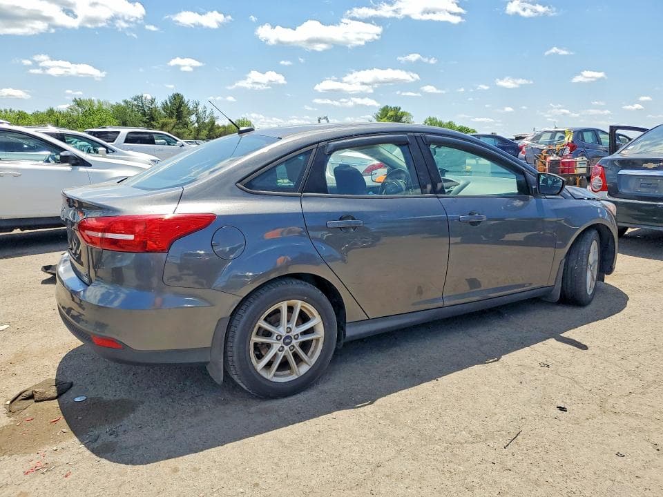 2018 FORD FOCUS SE 3