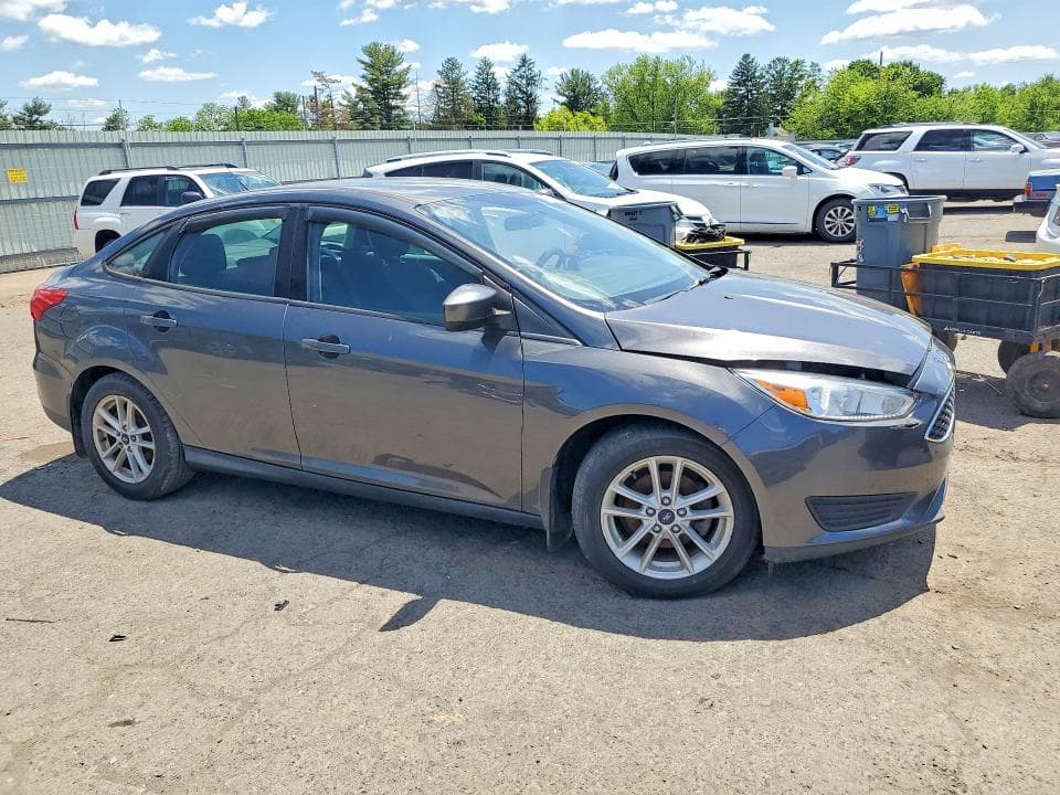2018 FORD FOCUS SE 4
