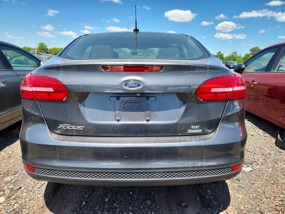 2018 FORD FOCUS SE 6