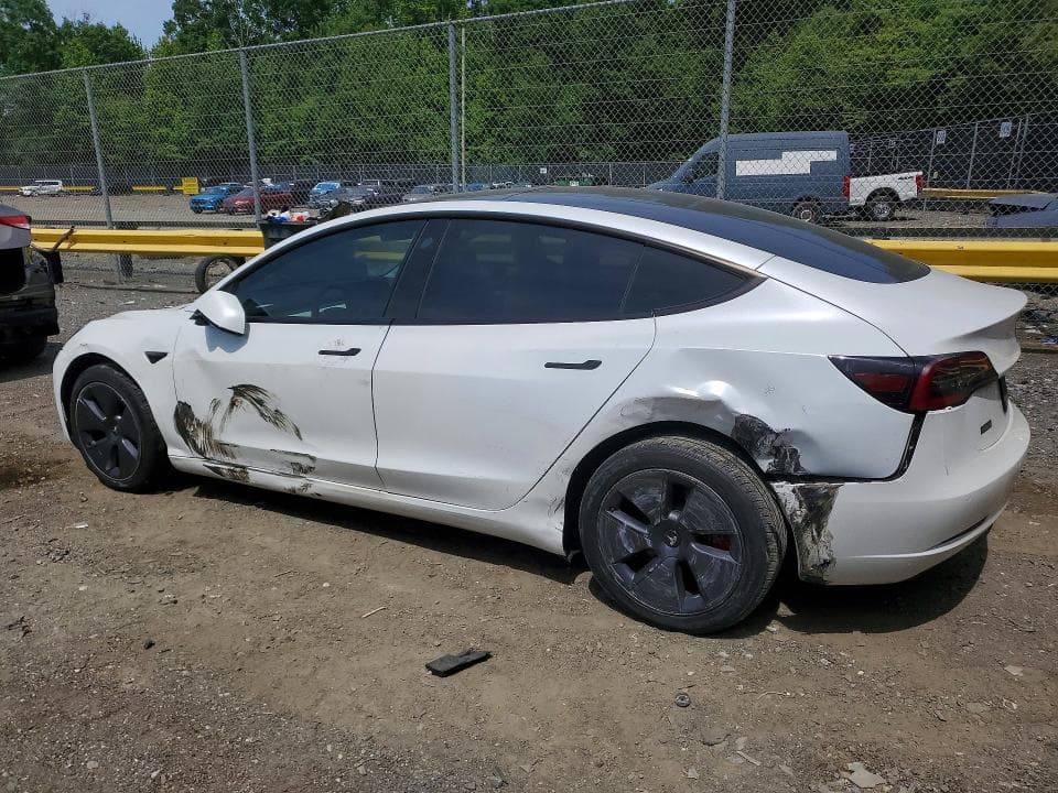 2022 TESLA MODEL 3 2