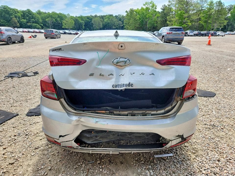 2019 HYUNDAI ELANTRA SEL 6
