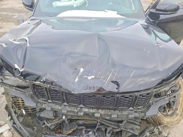 2024 JEEP GRAND CHEROKEE L LAREDO L LAREDO 12