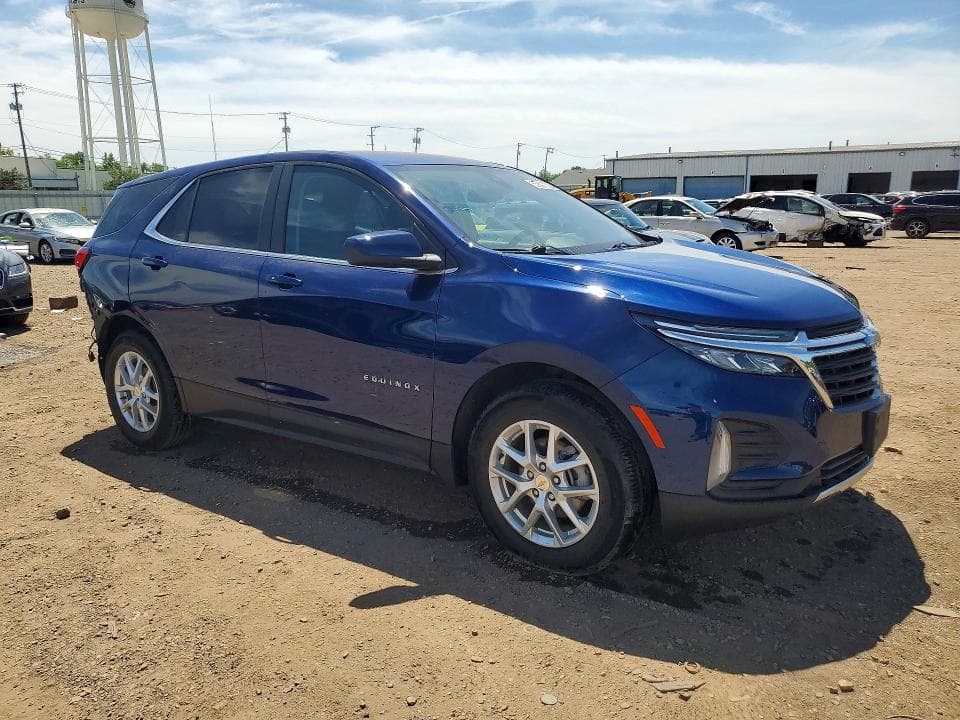 2023 CHEVROLET EQUINOX LT LT 4