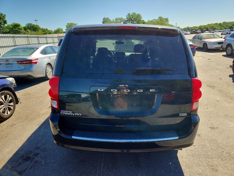 2016 DODGE GRAND CARAVAN SE 6