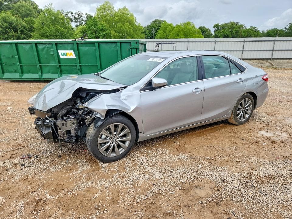 2017 TOYOTA CAMRY XLE - 1