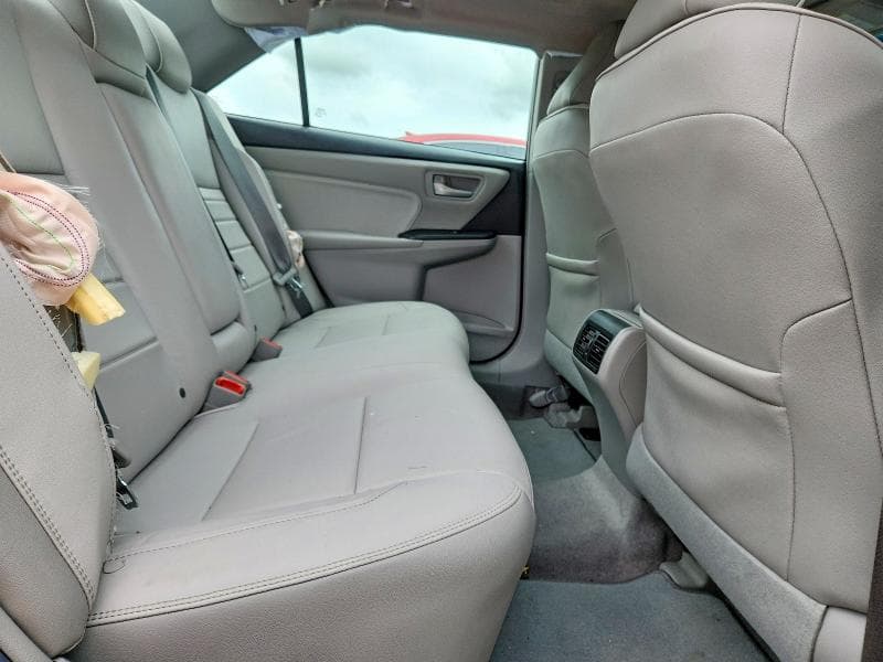 2017 TOYOTA CAMRY XLE 10