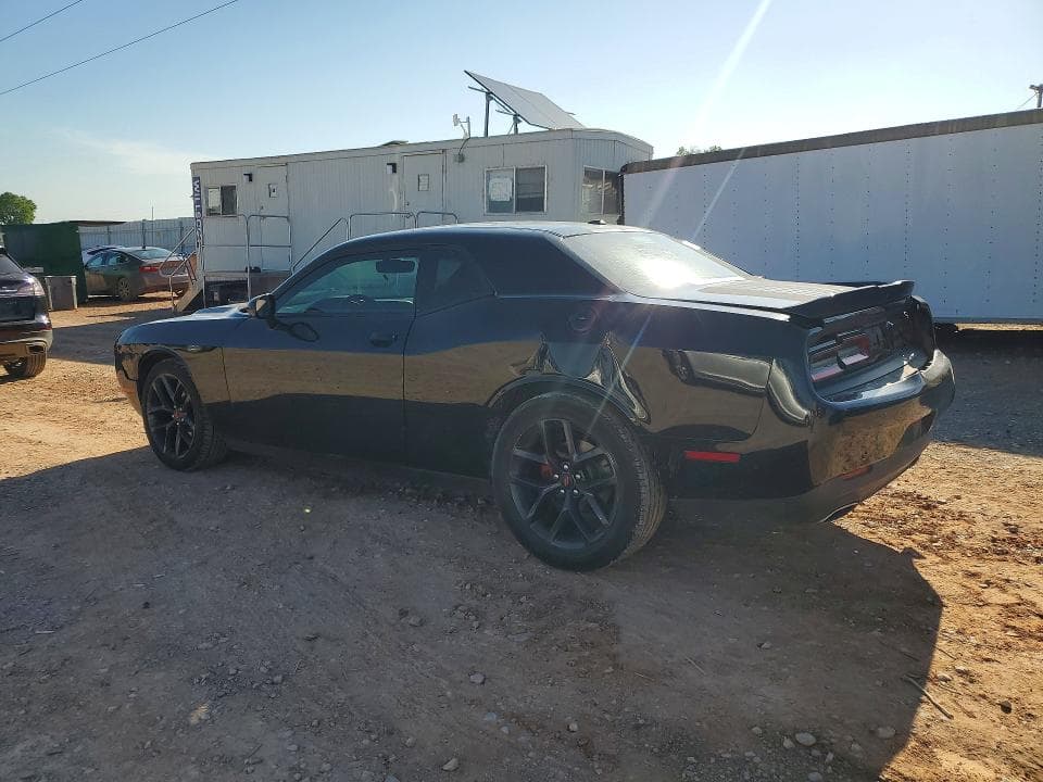 2020 DODGE CHALLENGER SXT 2