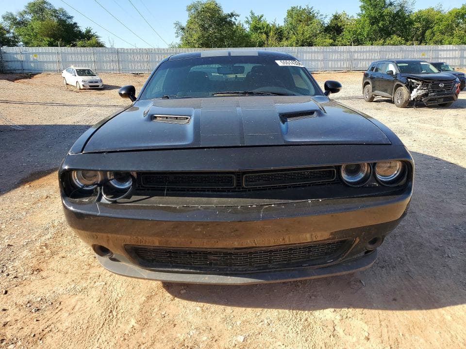 2020 DODGE CHALLENGER SXT 5