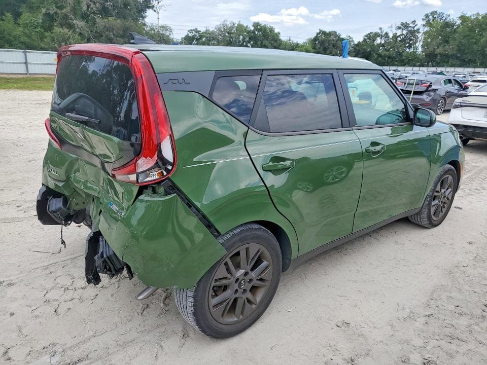 2021 KIA SOUL EX 3