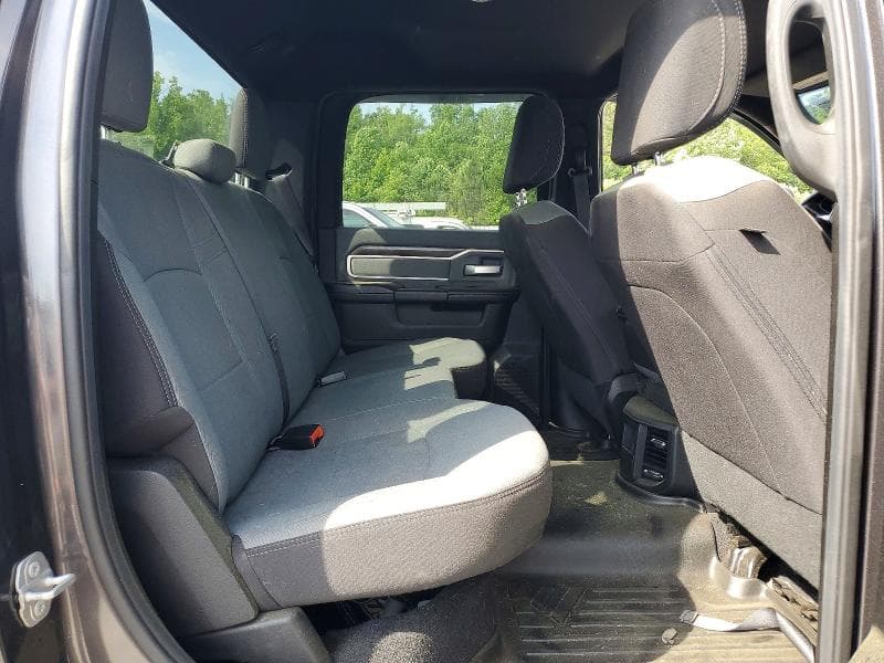 2022 RAM 2500 BIG HORN BIG HORN 10