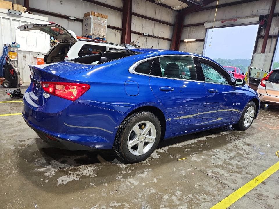 2023 CHEVROLET MALIBU LS 3