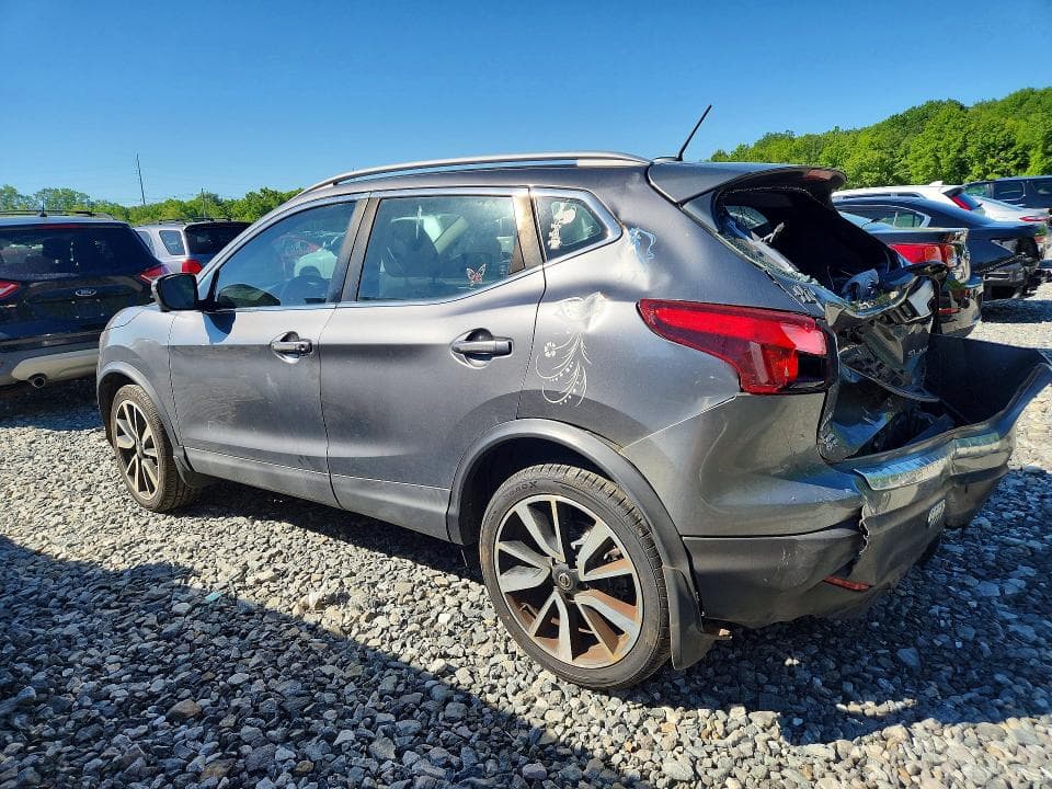 2017 NISSAN ROGUE SPORT SL 2