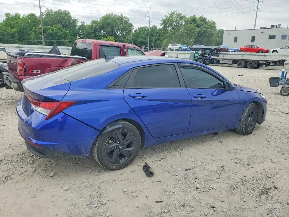 2021 HYUNDAI ELANTRA SEL 3