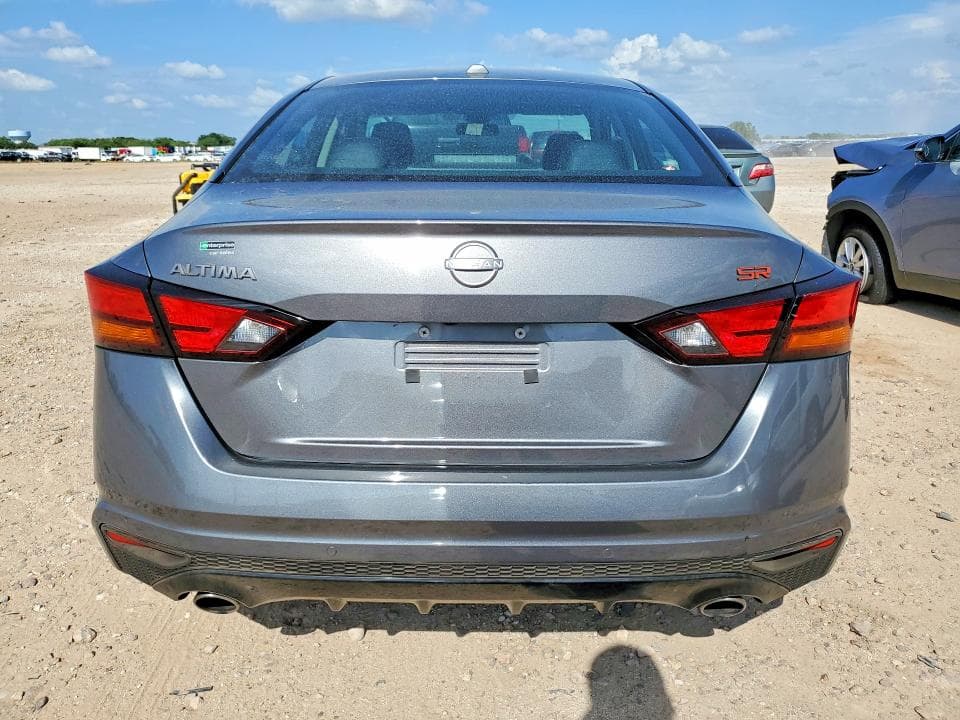 2024 NISSAN ALTIMA SR 6