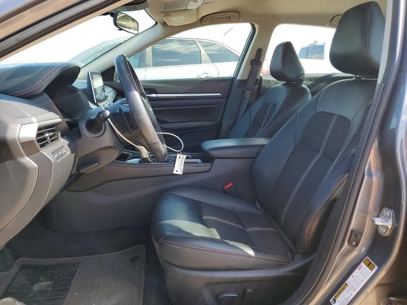 2024 NISSAN ALTIMA SR 7