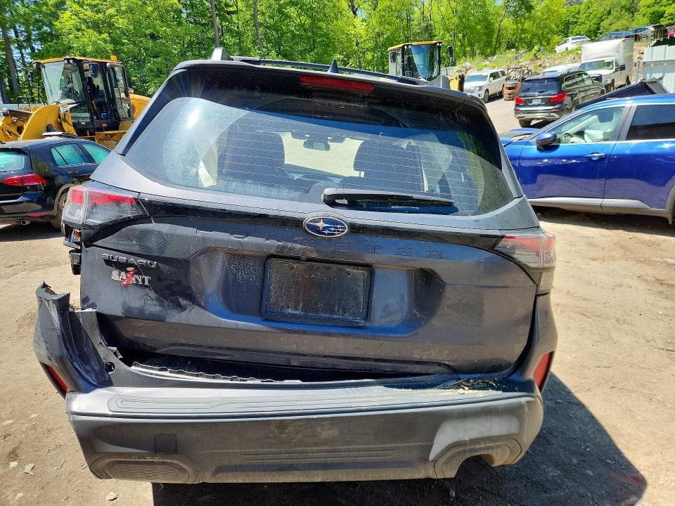 2025 SUBARU FORESTER 6