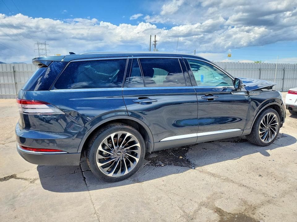 2022 LINCOLN AVIATOR RESERVE 3