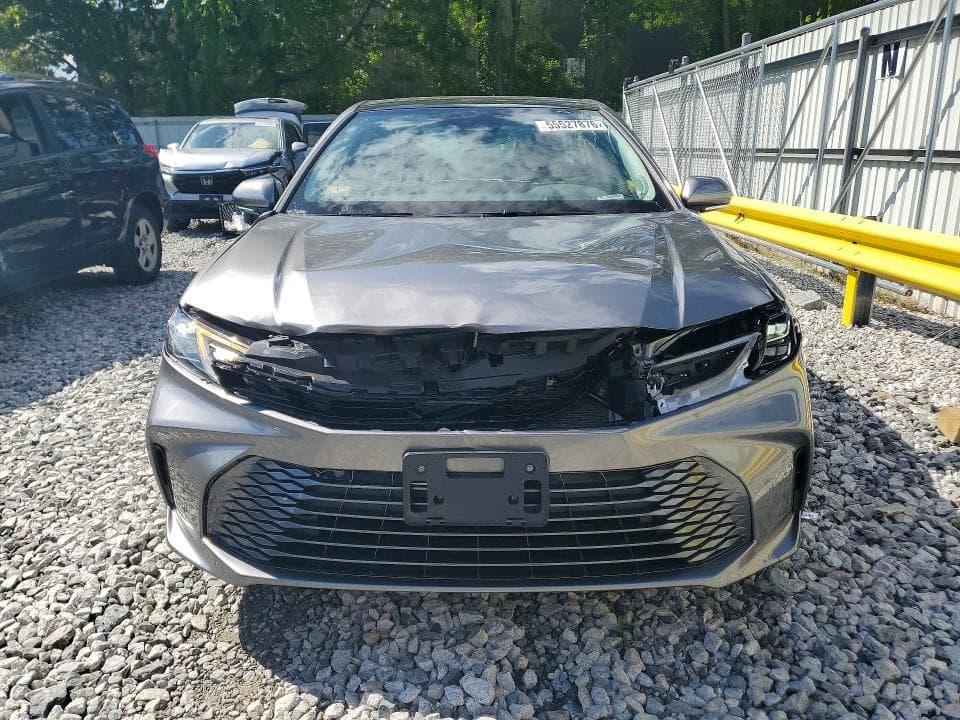 2025 TOYOTA CAMRY XLE 5